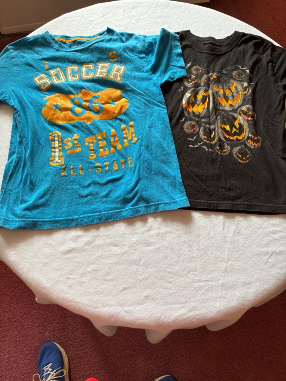 GAP Blue Short Sleeve Soccer Graphic Tee with Yellow Print Size Medium